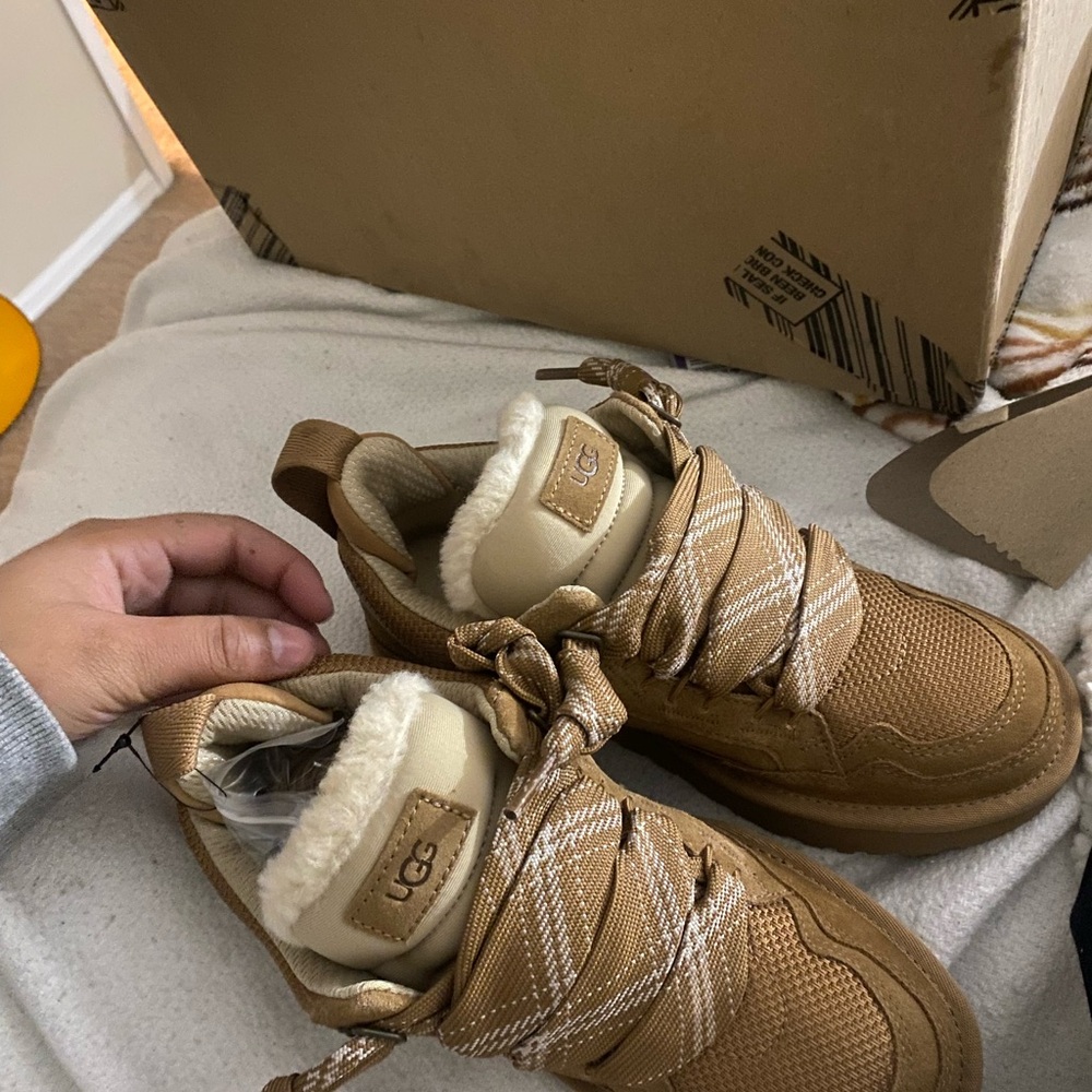 UGG Tan Sneakers with Shearling Lining